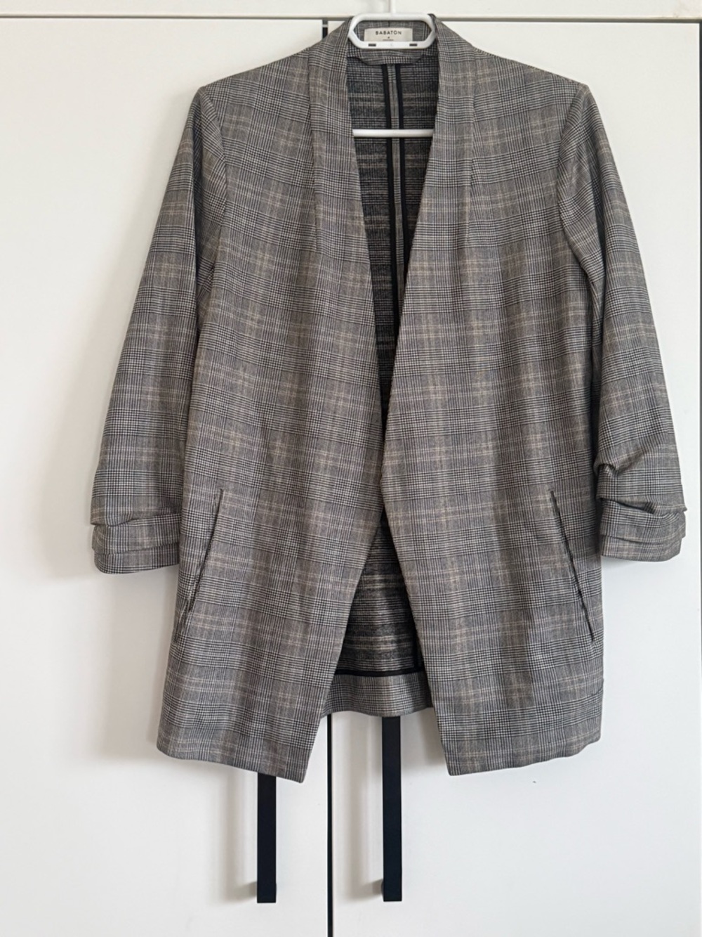 Babaton Gray Plaid Open-Front Blazer - Picture 2 of 5
